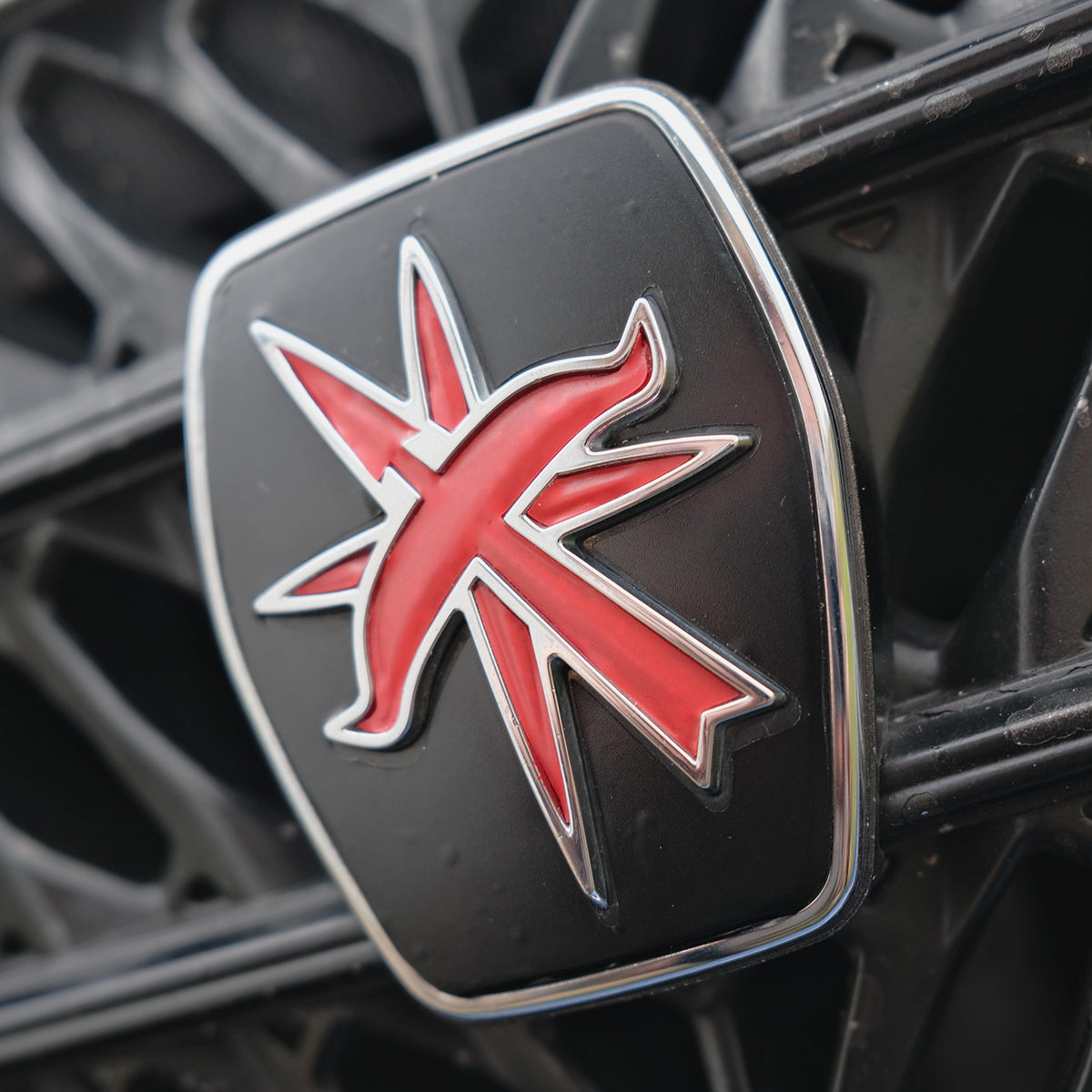 Front Emblem Refurbishment Kit to suit Toyota Chaser JZX100 Tourer V