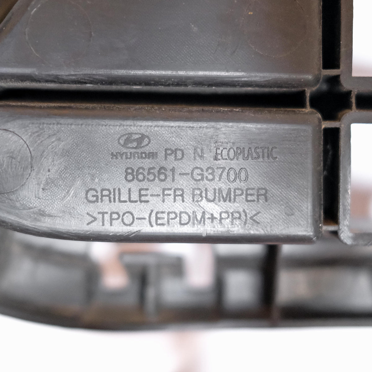 USED - Genuine Lower Front Grille to suit 2018 - 2022 Hyundai i30/PD/N-Line/N-Line Premium